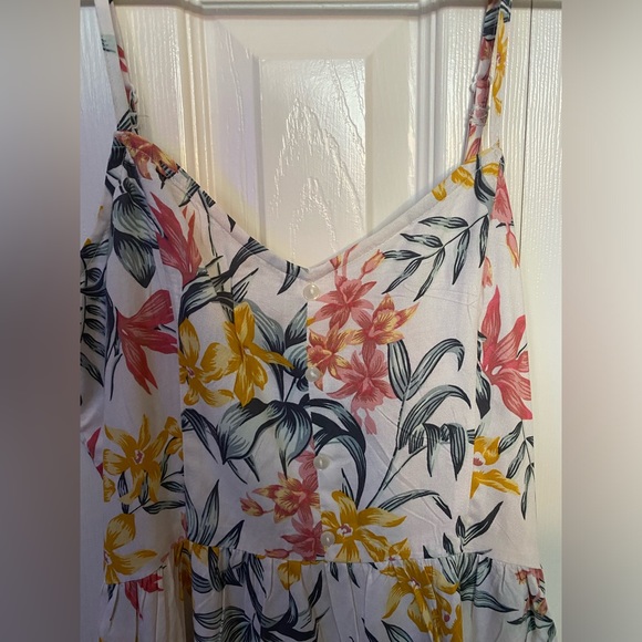 H&M Cute Floral Women’s White Dress - Picture 3 of 6